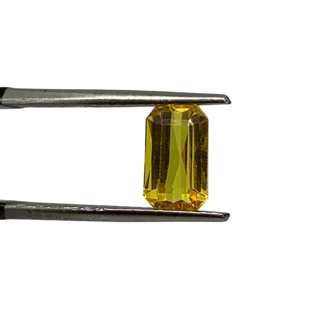 BANGKOK YELLOW SAPPHIRE ct. 3.24