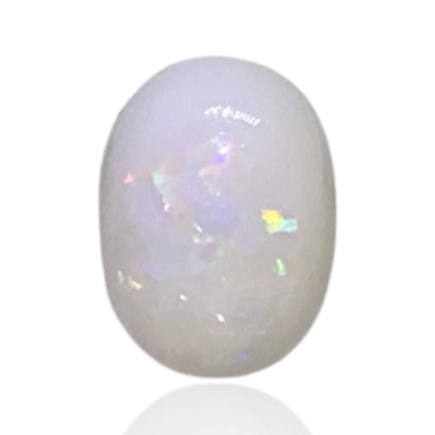 WHITE OPAL - 8.25 ct