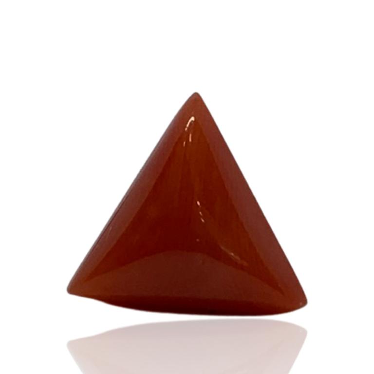 RED ITALIAN CORAL TRIANGLE - 7.17 ct