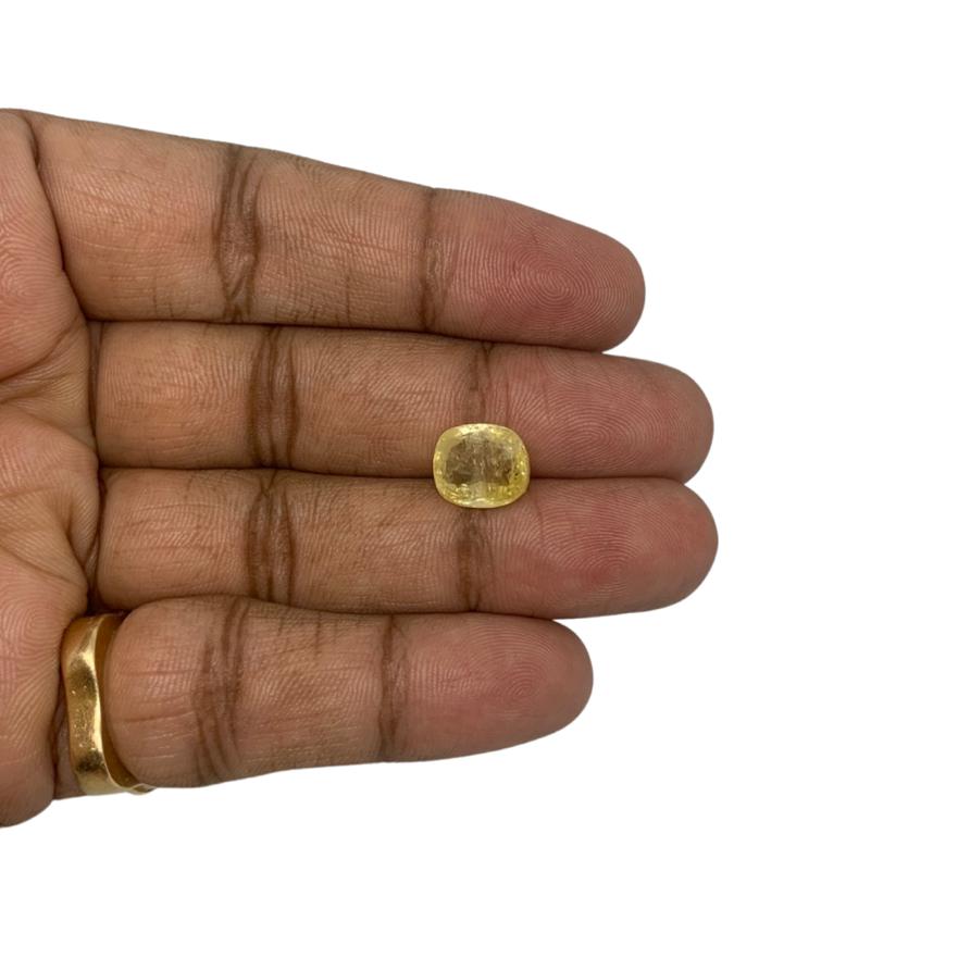 CEYLON YELLOW SAPPHIRE - 6.8 ct