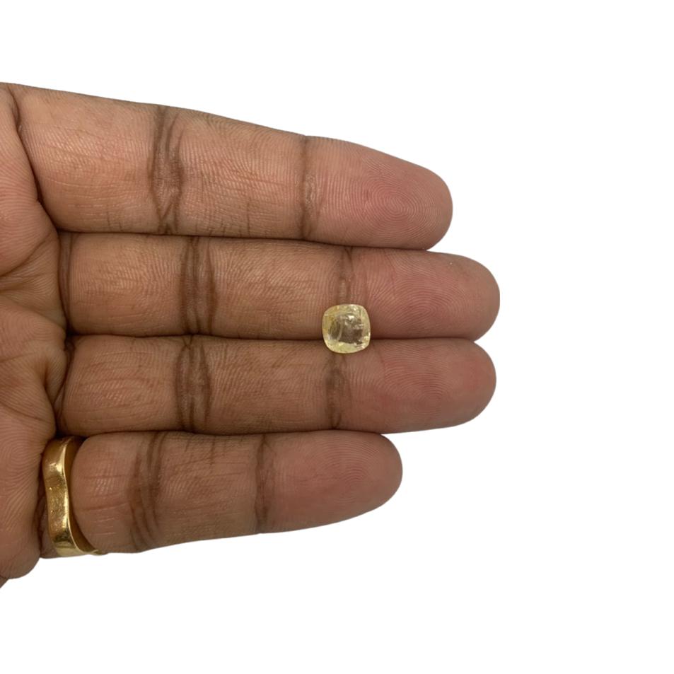 CEYLON YELLOW SAPPHIRE - 3.2 ct