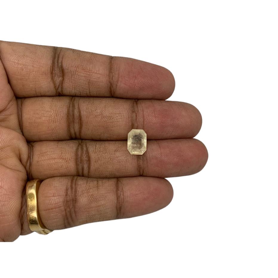 CEYLON YELLOW SAPPHIRE - 4.16 ct