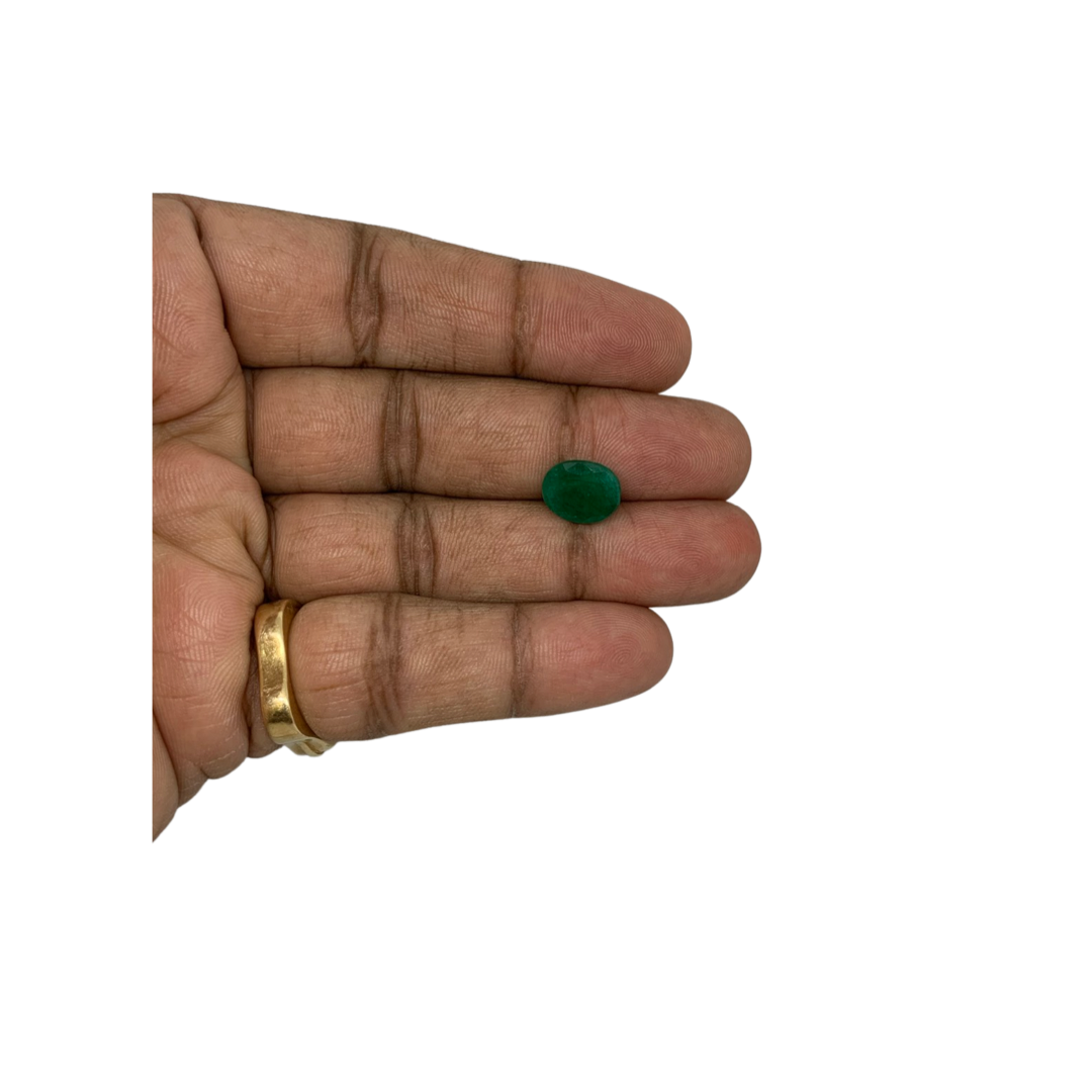 GREEN EMERALD - 3.78 ct