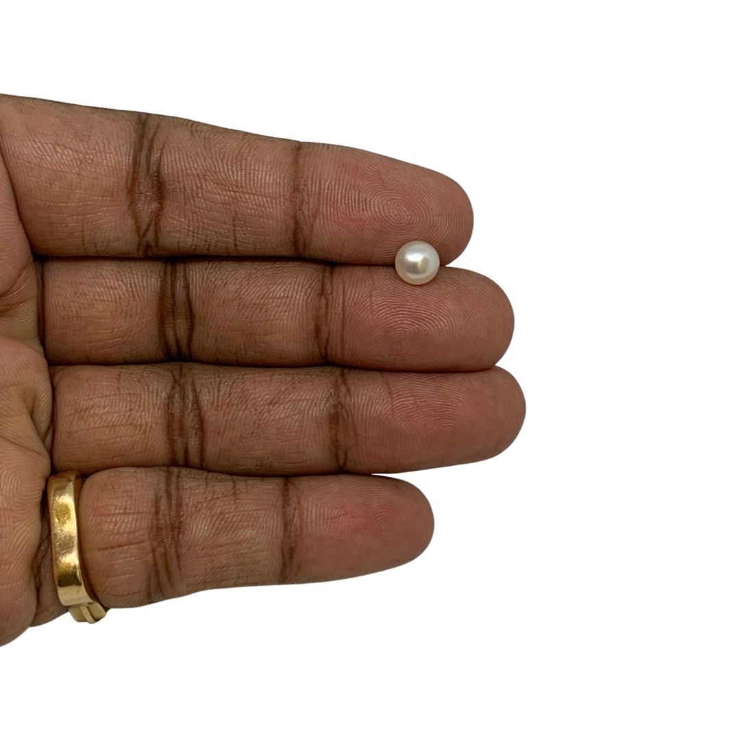 WHITE KESHI PEARL - 1.7 ct