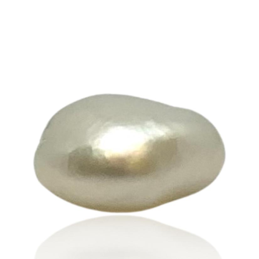 WHITE KESHI PEARL - 4.09 ct