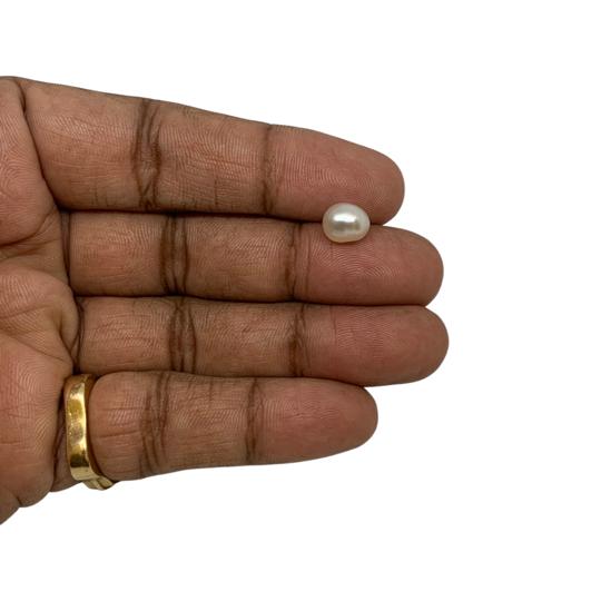 WHITE NATURAL PEARL - 3.32 ct