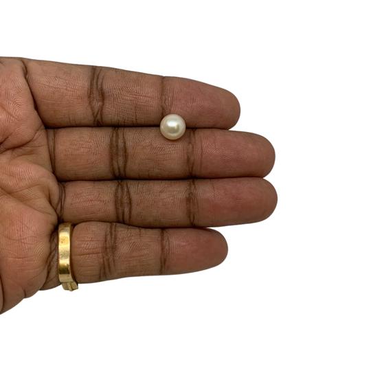 WHITE SOUTHSEA PEARL - 4.47 ct