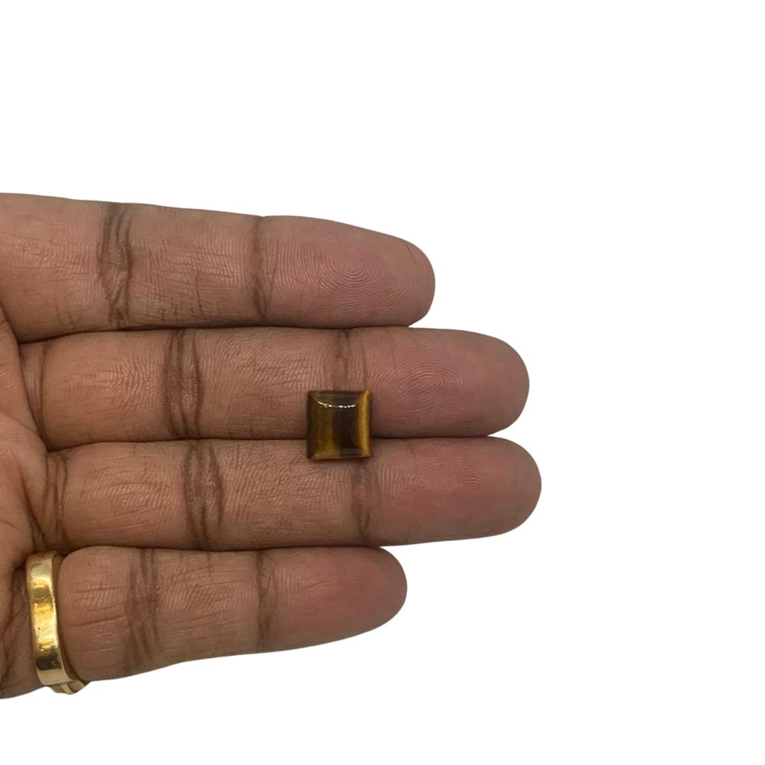 BROWN TIGER'S EYE - 5.23 ct