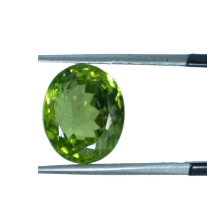 GREEN PERIDOT - 1.78 ct