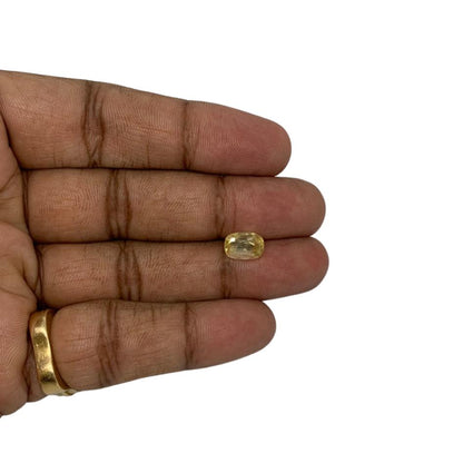 CEYLON YELLOW SAPPHIRE - 3.22 ct