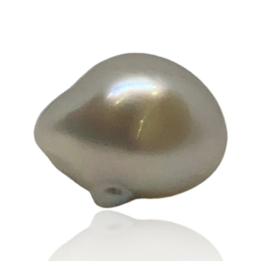 WHITE KESHI PEARL - 9.95 ct