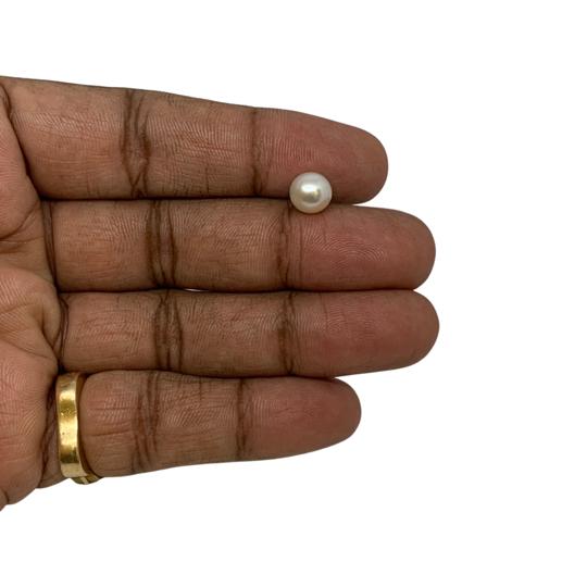 WHITE SOUTHSEA PEARL - 3.61 ct